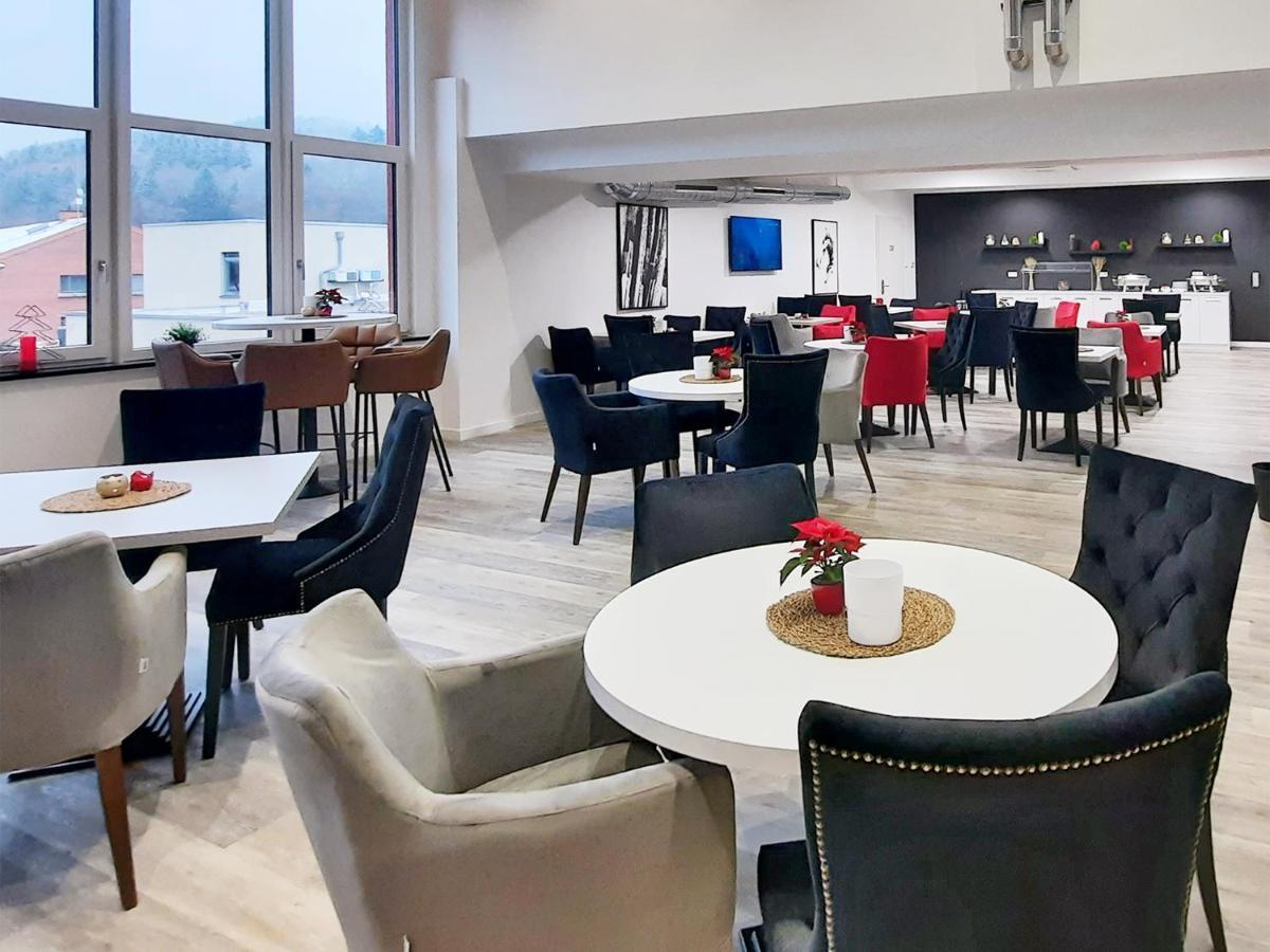 Dormero Hotel Дегендорф Екстериор снимка